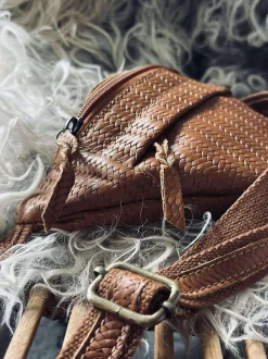 VIAMAJA Bumbag Tasha - Cognac flet Best