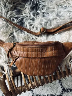 VIAMAJA Bumbag Tasha - Cognac flet Best