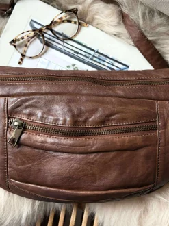 VIAMAJA Bumbag XL MIRA - Chesterfield Outlet