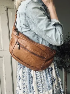 VIAMAJA Bumbag XL MIRA – Cognac Discount