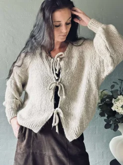 VIAMAJA Cardigan med sløjfer - Beige New