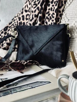VIAMAJA Clutch - Jet Black Hot