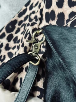 VIAMAJA Clutch - Jet Black Hot