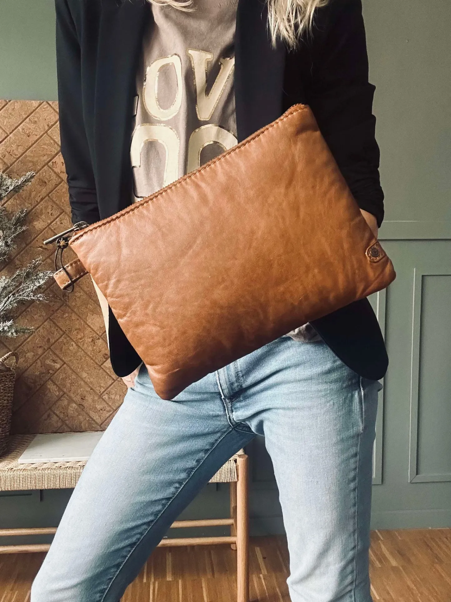 VIAMAJA Clutch Alba - Cognac