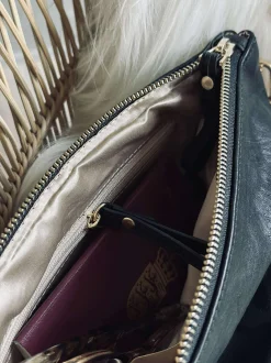 VIAMAJA Clutch i sort skind Clearance