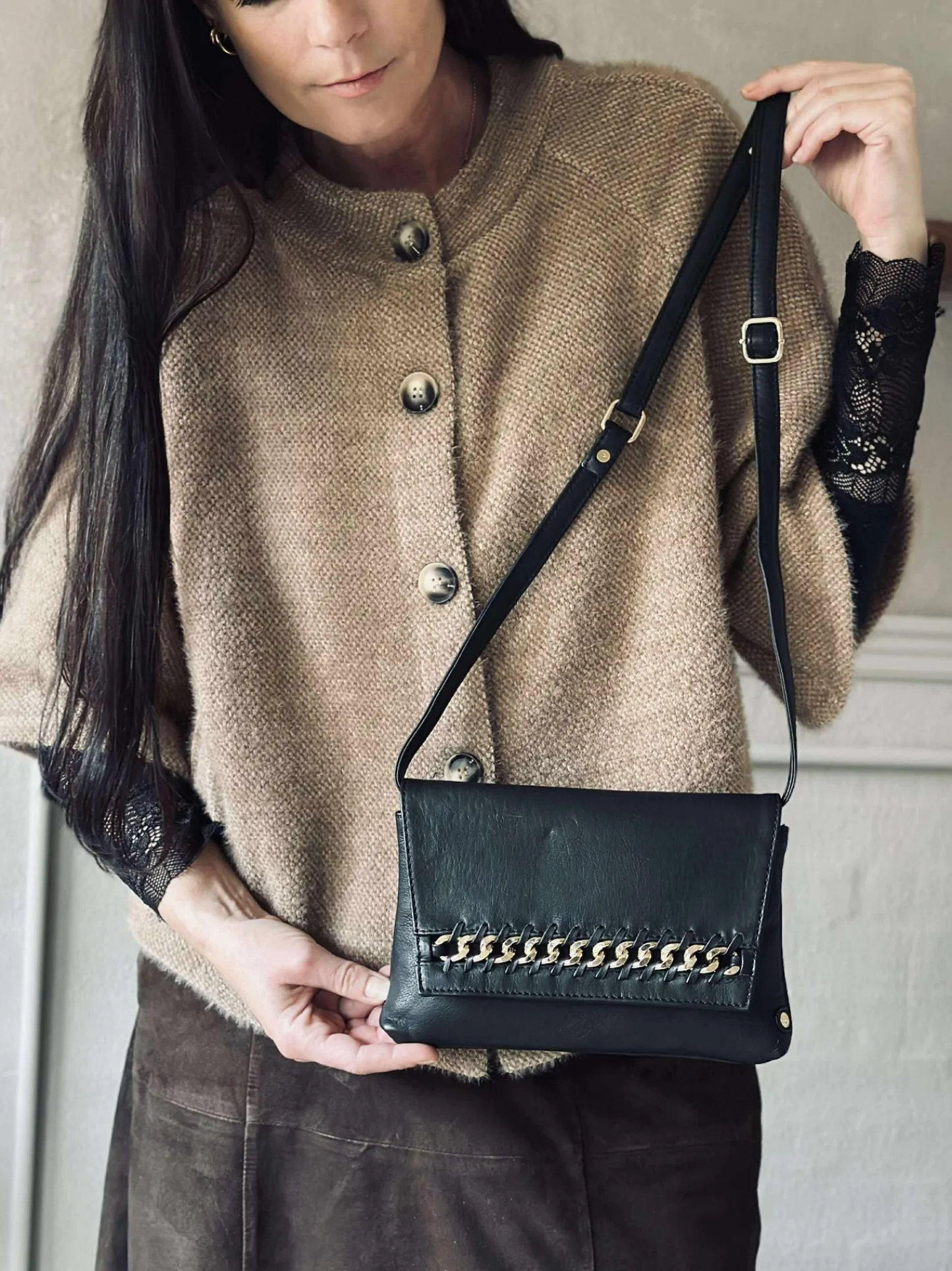 VIAMAJA Clutch med guldkæde - Small Online