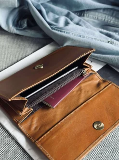 VIAMAJA Clutch med nitter - LIMA large Clearance