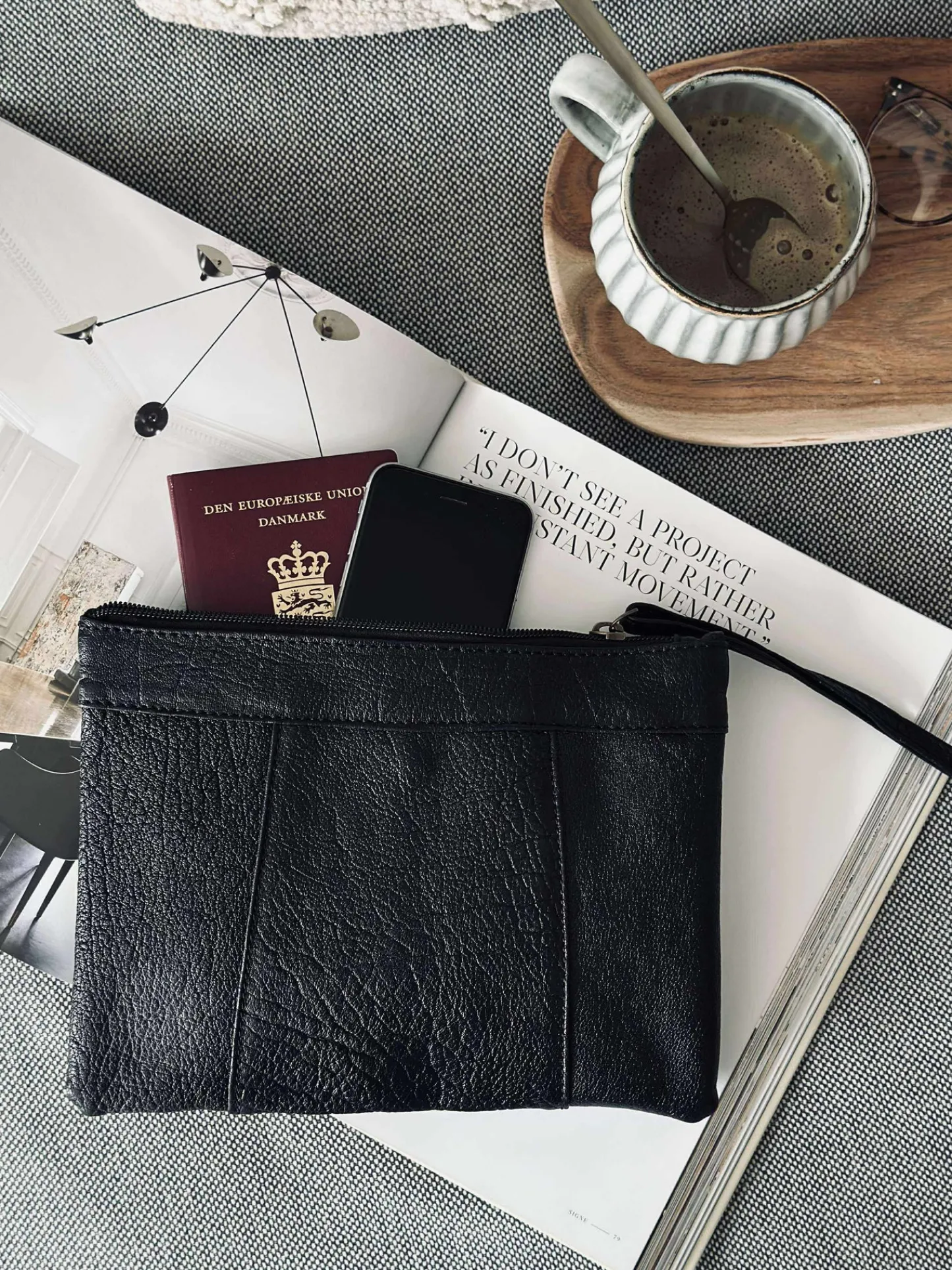 VIAMAJA Clutch Oline black Discount