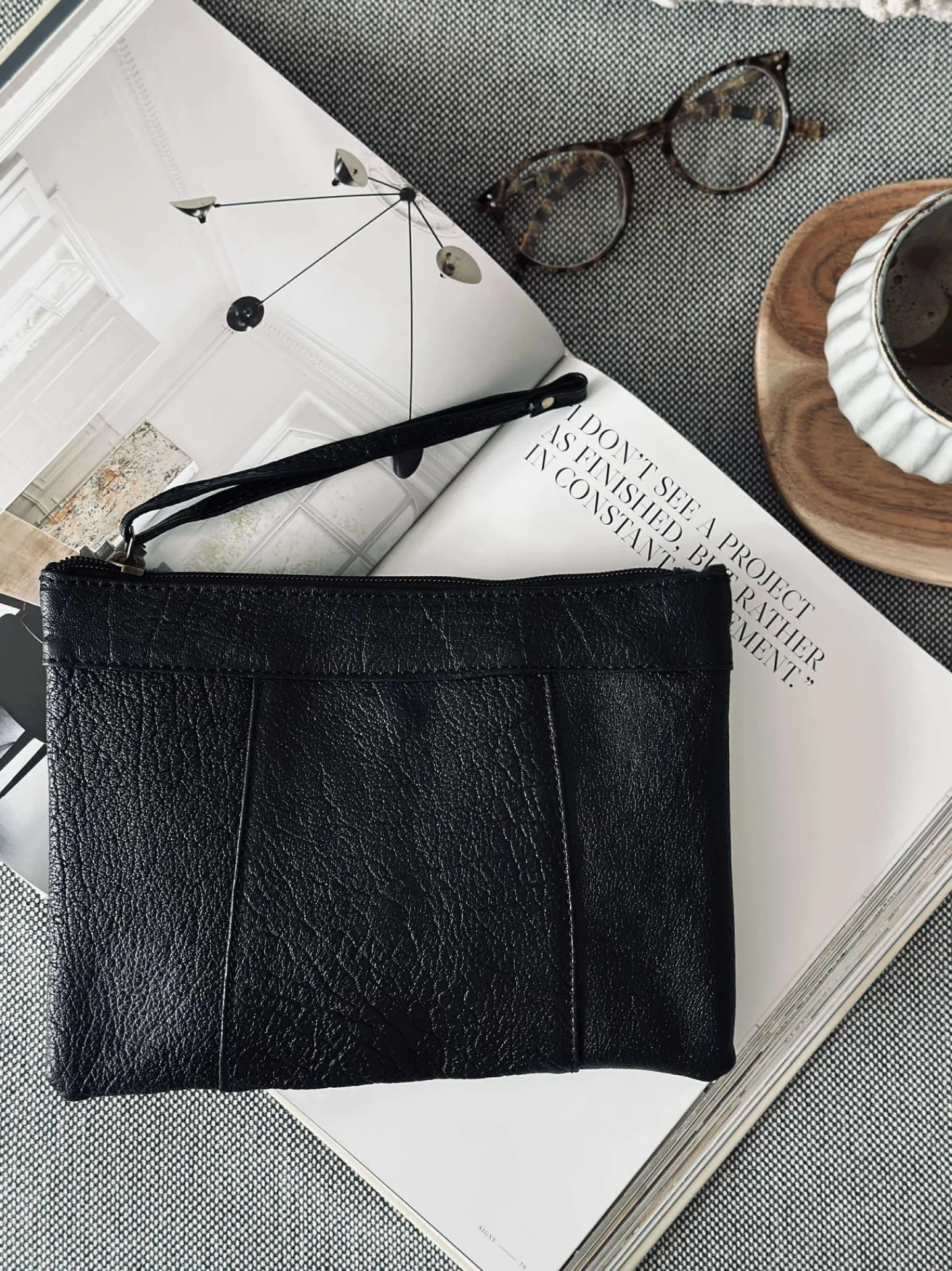VIAMAJA Clutch Oline black Discount