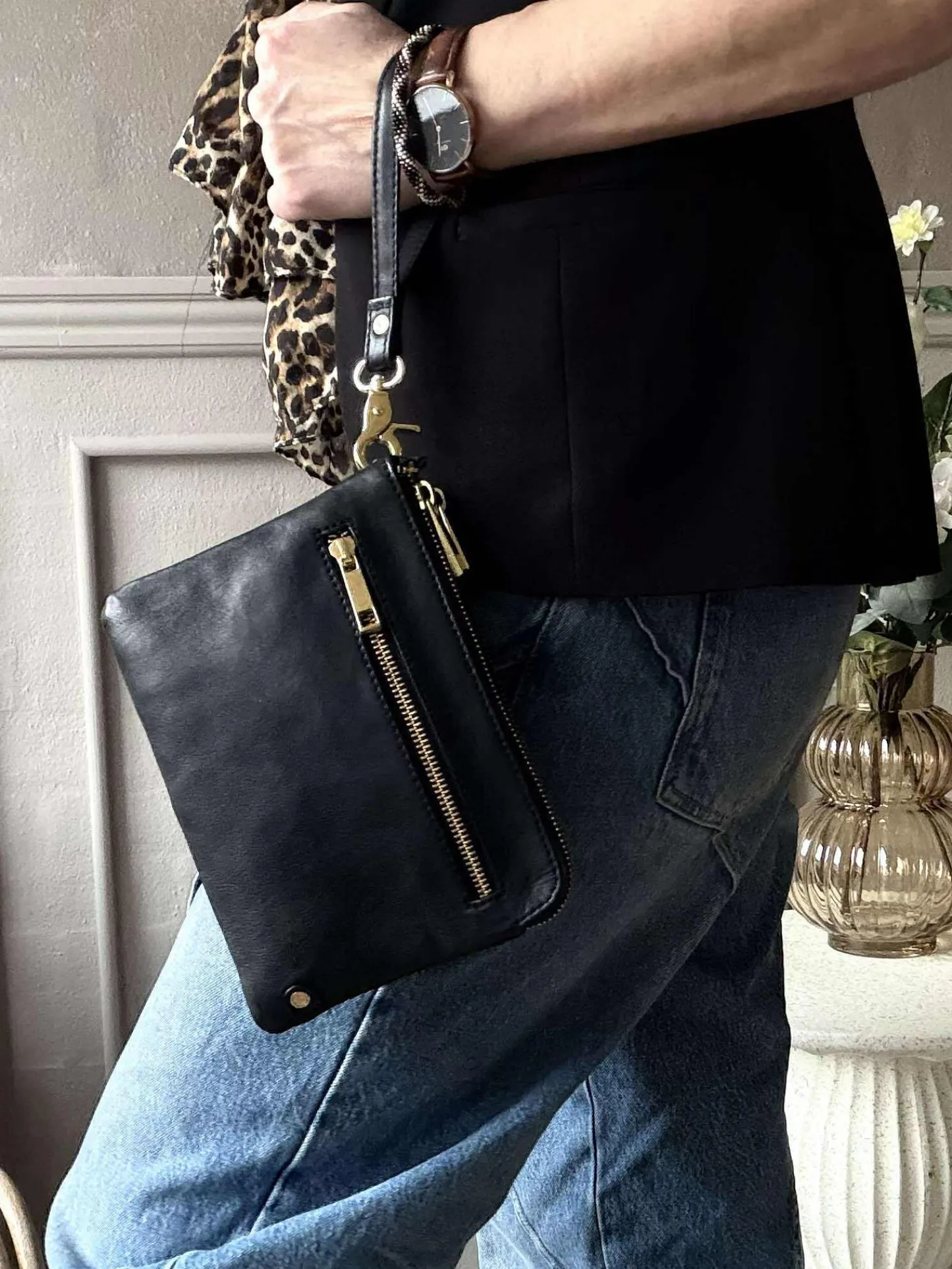VIAMAJA Clutch Selma- Black / gold Outlet