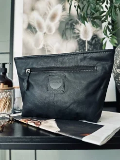 VIAMAJA Clutch SOFT LEATHER – Black New