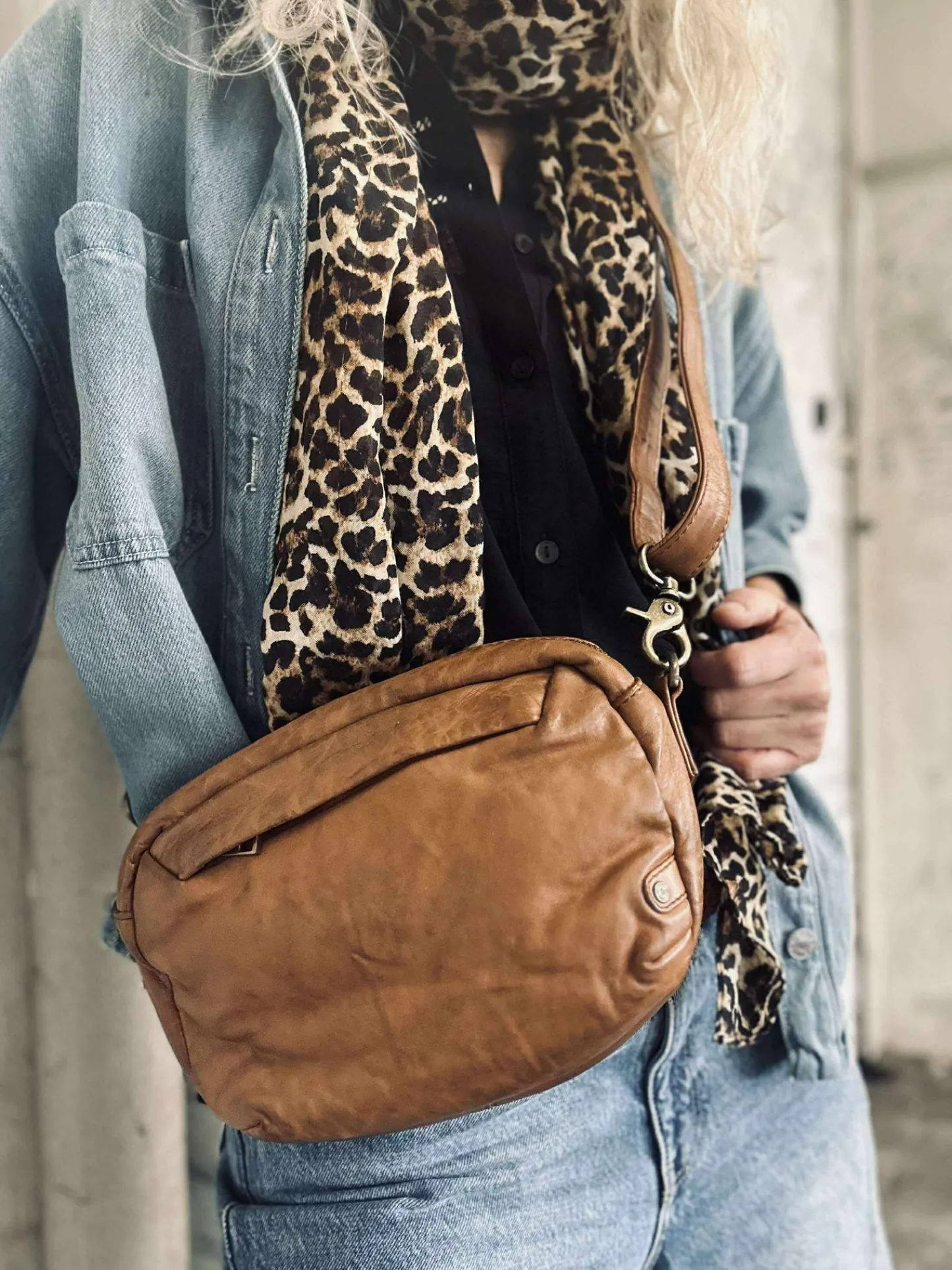 VIAMAJA Crossbody Hanna Cognac Online
