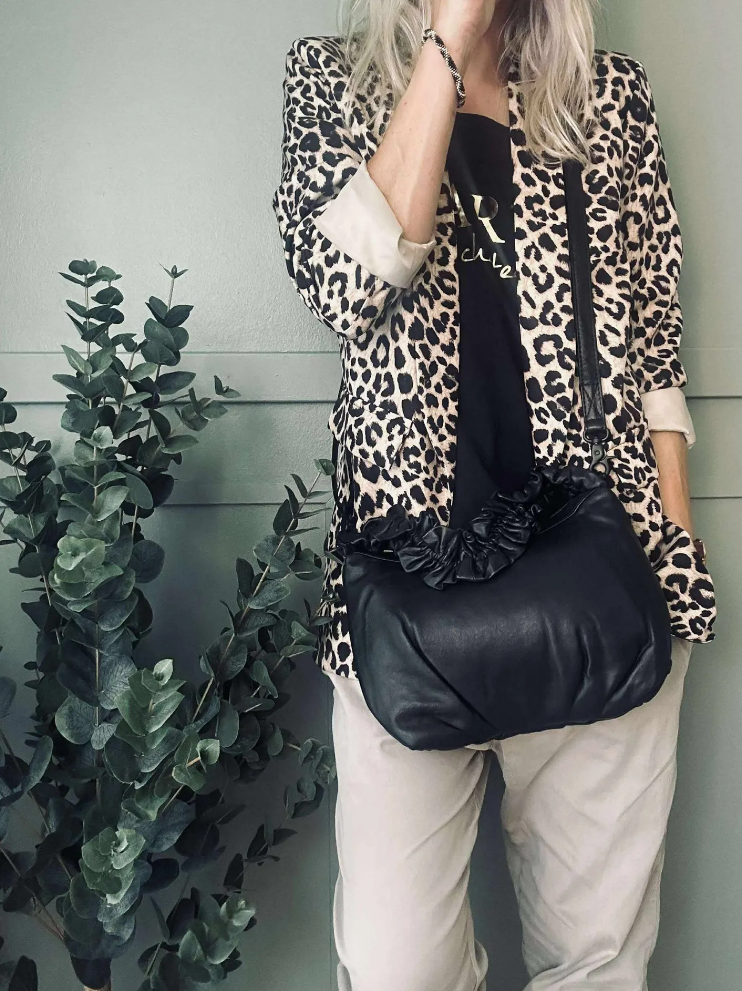 VIAMAJA Crossbody i lækker læderkvalitet New