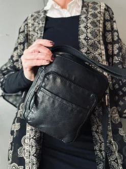 VIAMAJA Crossbody Raw Boheme – Black unisex Sale