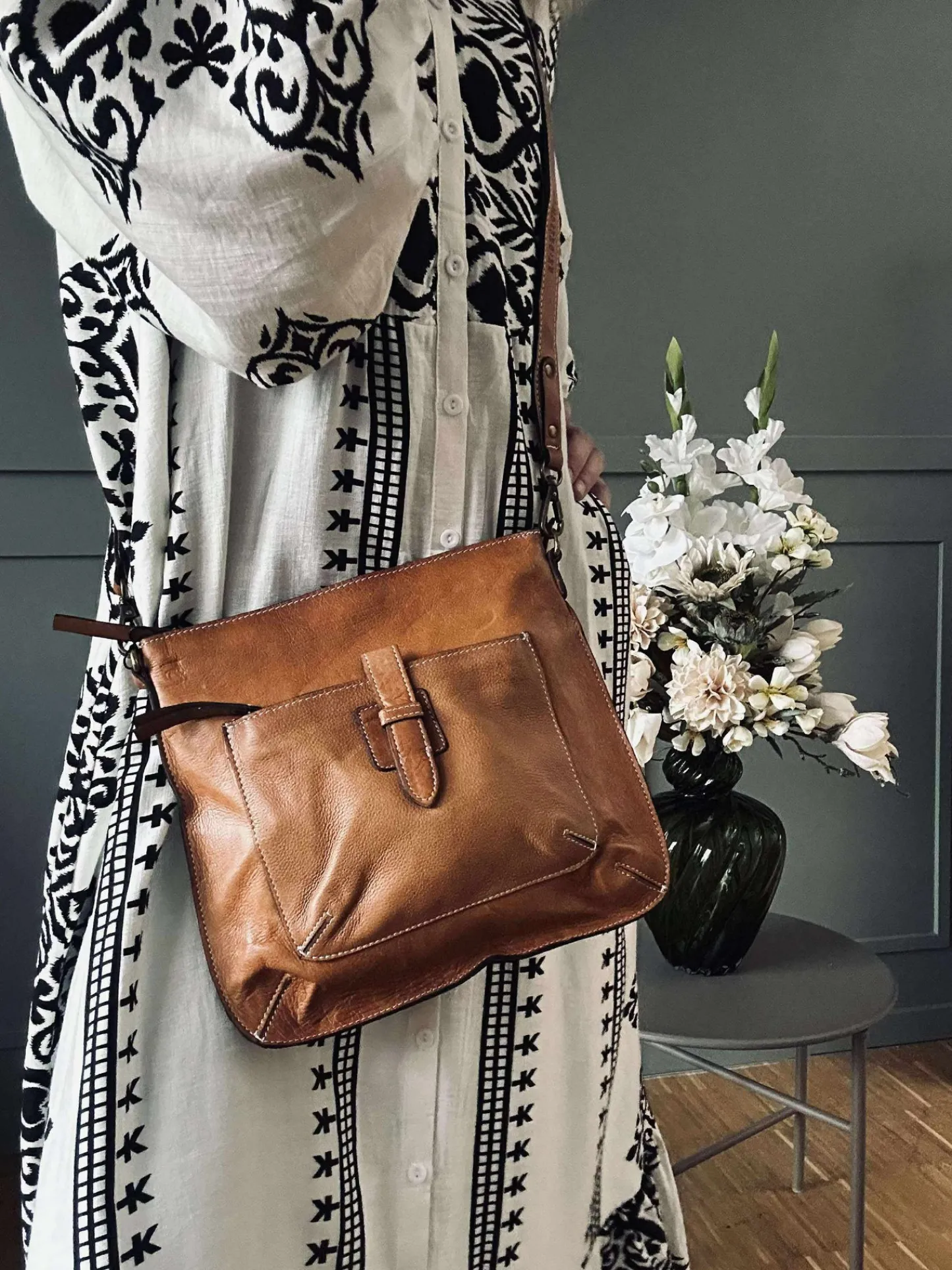 VIAMAJA Crossover Lilia - Small cognac Sale
