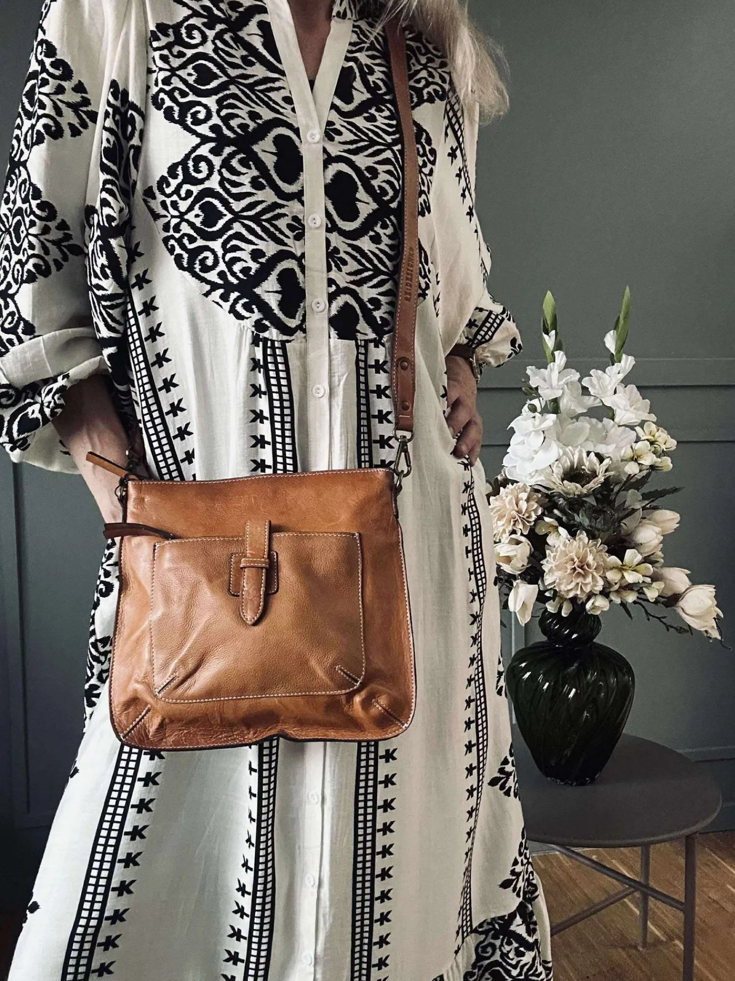 VIAMAJA Crossover Lilia - Small cognac Sale