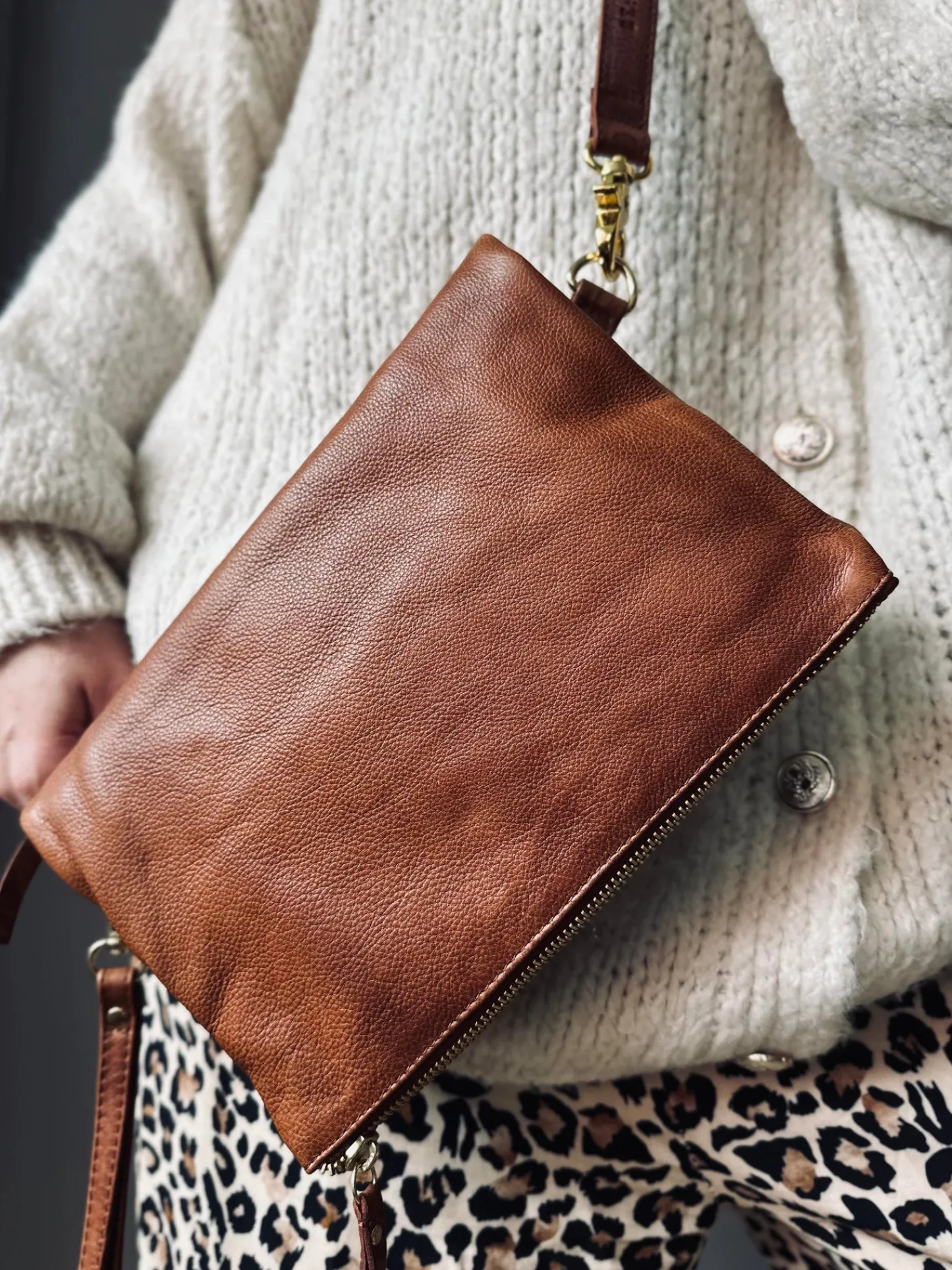 VIAMAJA Crossover Marie Walnut Clearance