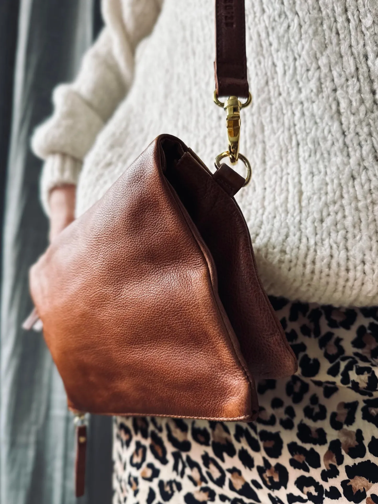 VIAMAJA Crossover Marie Walnut Clearance