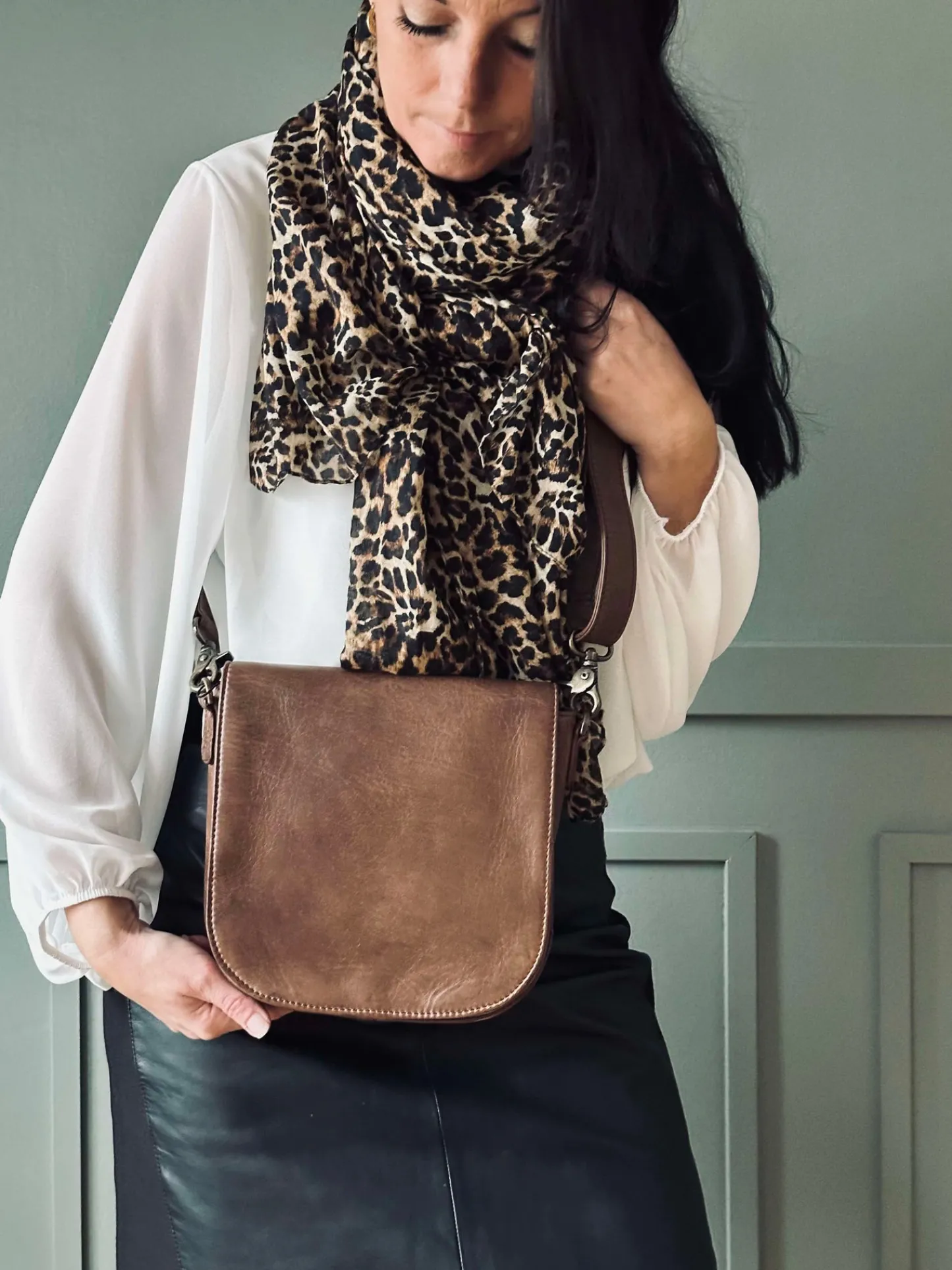 VIAMAJA Crossover Minna Chestnut Clearance