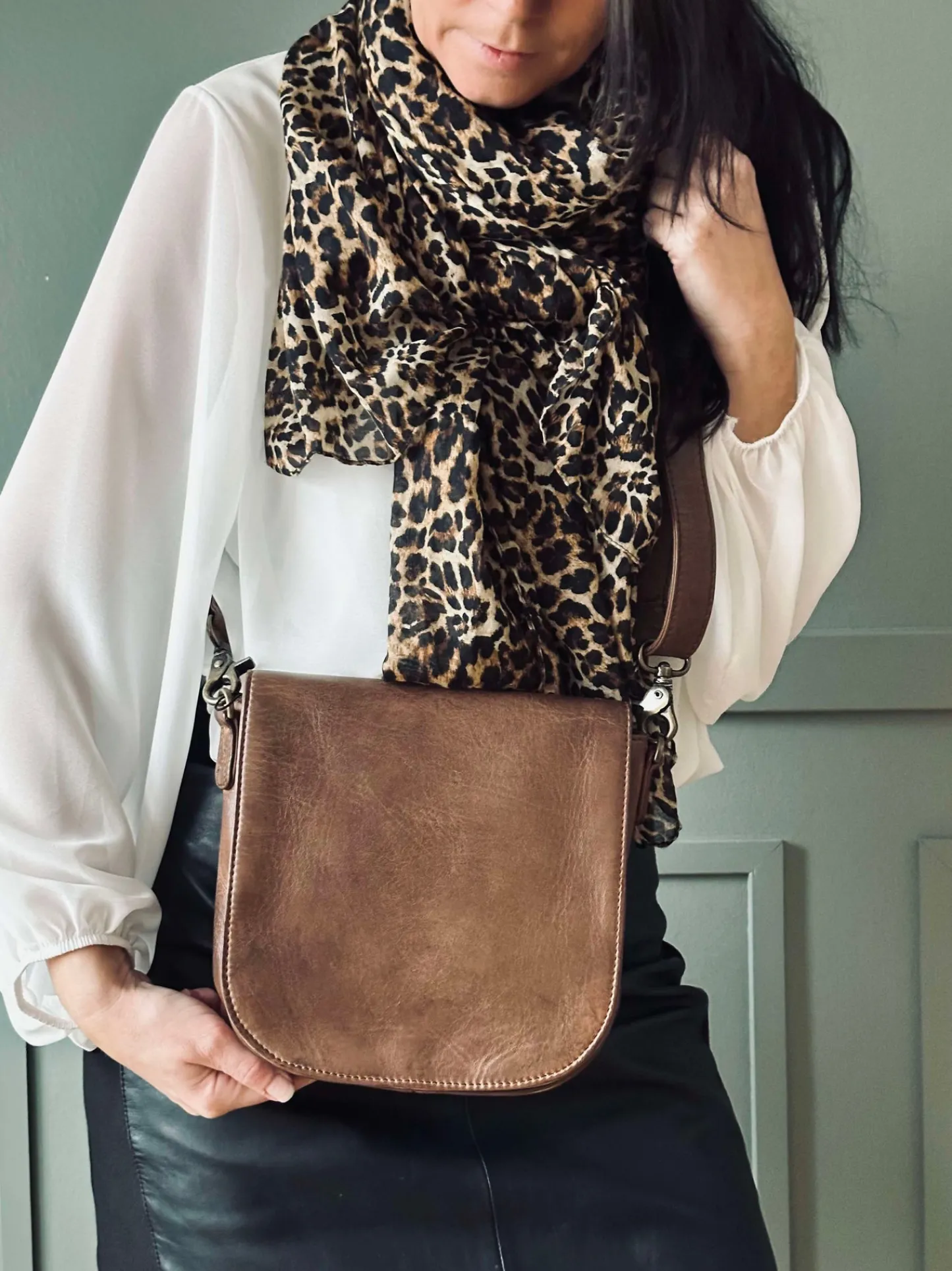 VIAMAJA Crossover Minna Chestnut Clearance