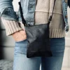 VIAMAJA Crossover mobiltaske - OLINE Black Sale