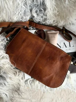VIAMAJA Crossover Myn - Walnut Best