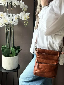 VIAMAJA Crossover Raw Dark Cognac Sale