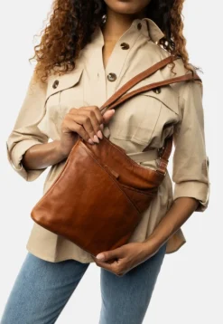 VIAMAJA Crossover Tania Walnut