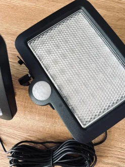 VIAMAJA Detector med solceller Outlet
