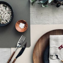 VIAMAJA Dækkeserviet - Vendbar Beige / Taupe Sale