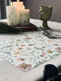 VIAMAJA Dækkeserviet Flora - Hvid New