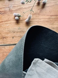 VIAMAJA Dækkeserviet Grå / Sort – Vendbar Clearance