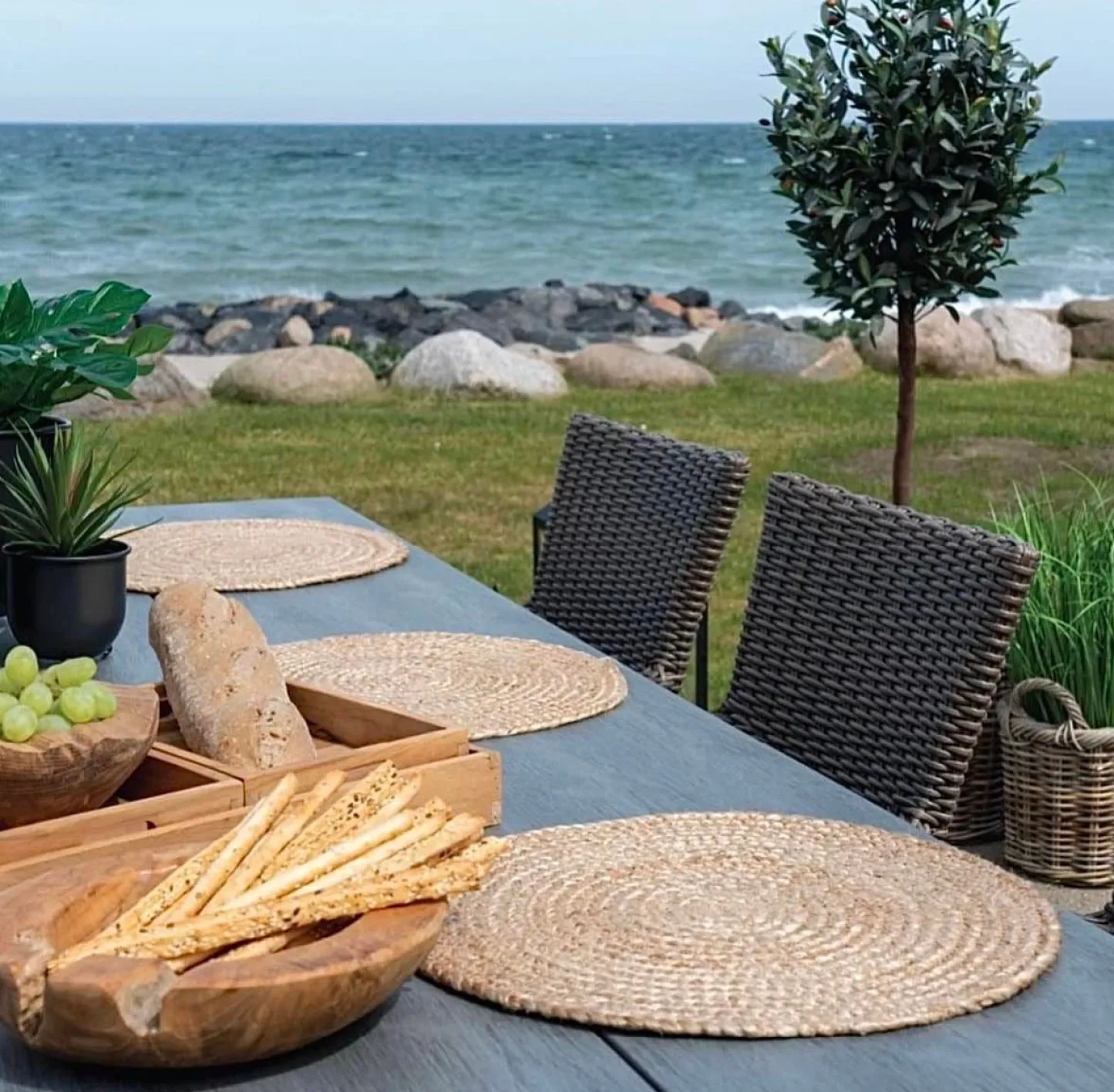 VIAMAJA Dækkeserviet i Jute - Natur Discount