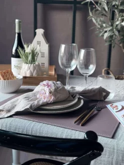 VIAMAJA Dækkeserviet Old rose