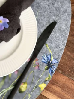 VIAMAJA Dækkeserviet påske - Grå oval Best