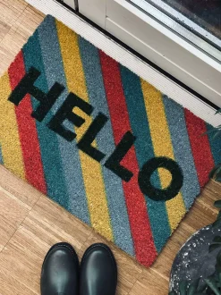VIAMAJA Dørmåtte - HELLO New