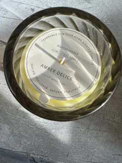 VIAMAJA Duftlys i glas - AMBER DELICE Best