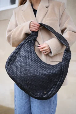 VIAMAJA Elegant håndflettet skuldertaske - Black big Outlet
