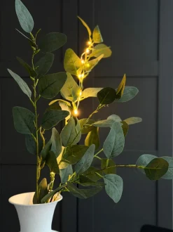 VIAMAJA Eucalyptus gren med lys - 100cm Sale