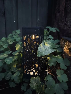 VIAMAJA Fakkel med solceller – Black square Best
