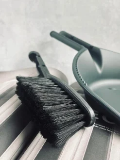 VIAMAJA Fejebakke med kost - Recycling plast Clearance