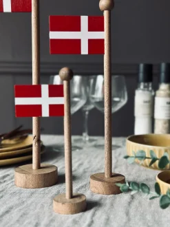 VIAMAJA Flag Dannebrog wood - Flere størrelser Outlet