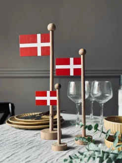 VIAMAJA Flag Dannebrog wood - Flere størrelser Outlet