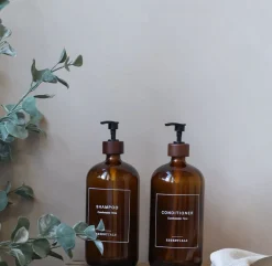 VIAMAJA Flaske m. pumpe - Conditioner Hot