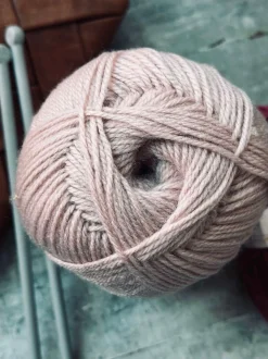VIAMAJA Garn Akryl 200 gram - Rosa Sale