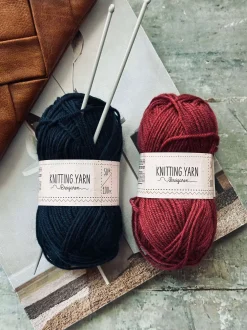 VIAMAJA Garn Polyester 50 gram - Navy Online