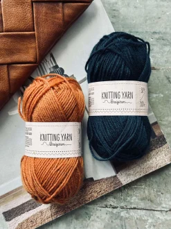 VIAMAJA Garn Polyester 50 gram - Navy Online