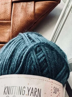 VIAMAJA Garn Polyester 50 gram - Petrol blå Discount