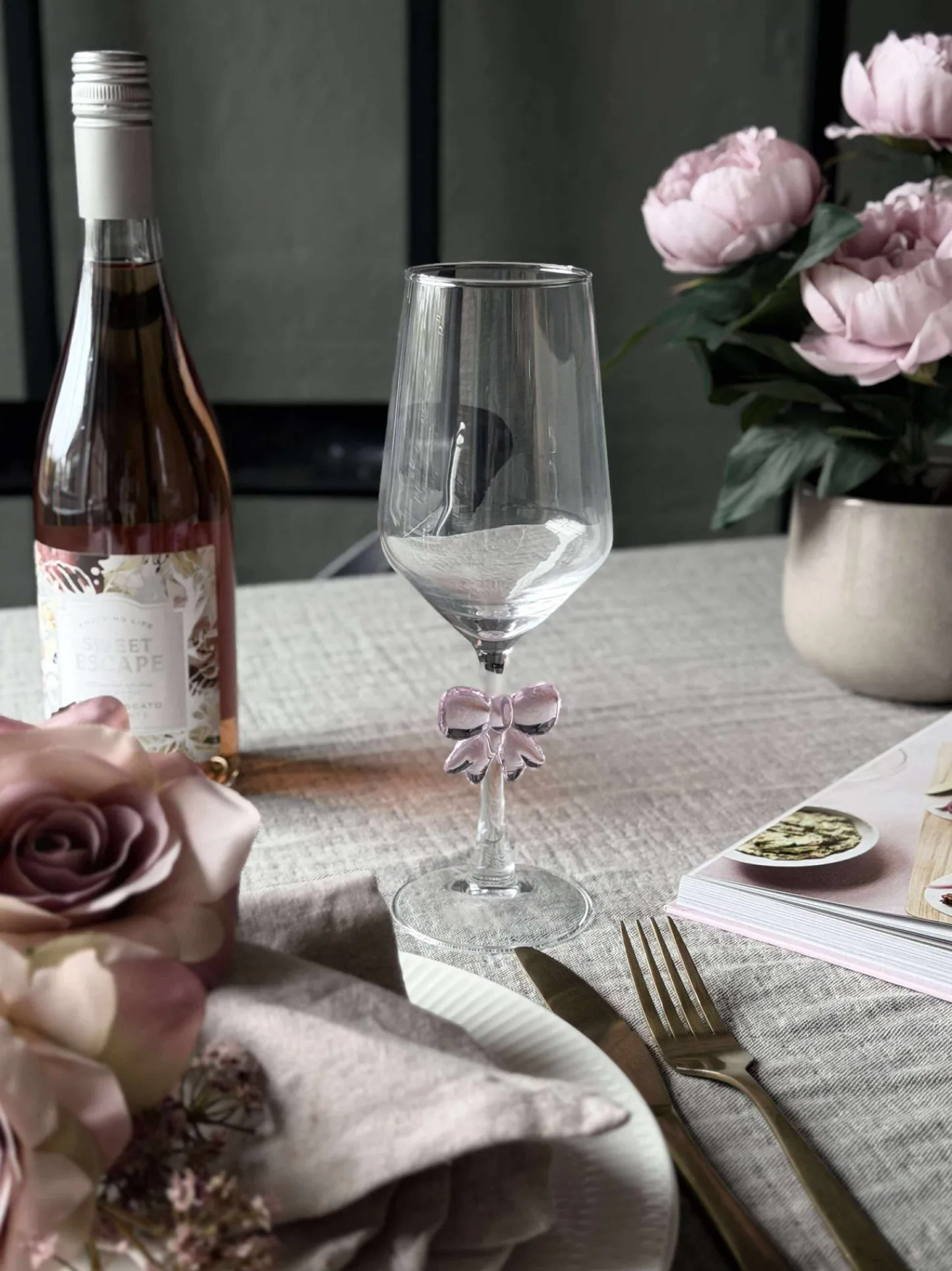 VIAMAJA Glas med sløjfe Hot