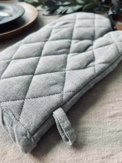 VIAMAJA Grillhandske - Grå quilt